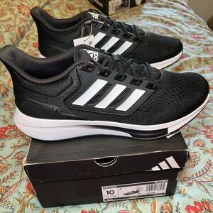 Adidas EQ 21 Run- new in box- 10M